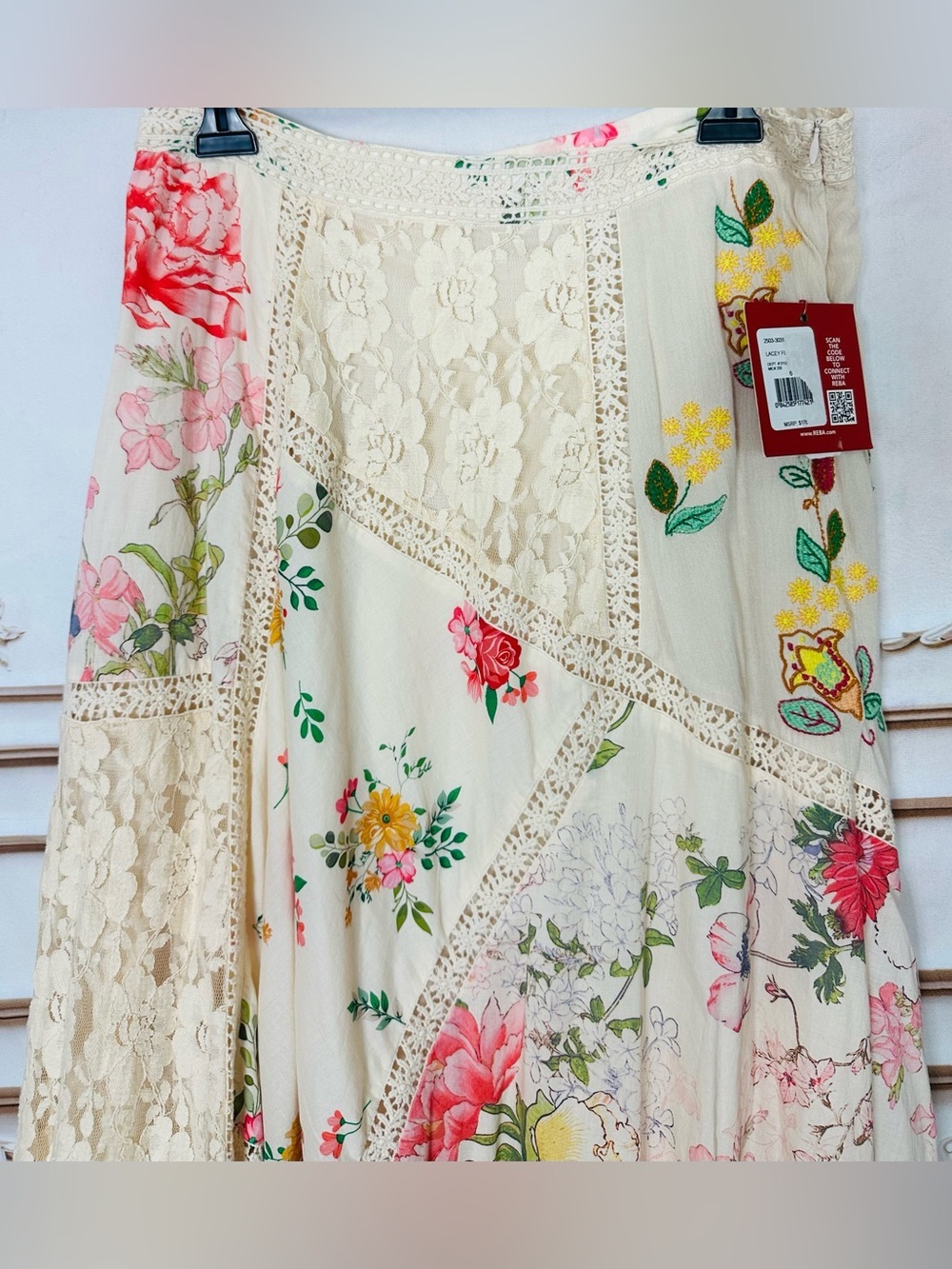Floral Patchwork Lace Maxi Skirt - Cream - Picture 9 of 12